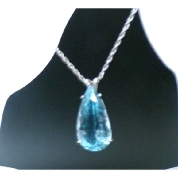 Natural Blue Topaz Pear shaped 30mm X 17MM Pendant 18" J Avery twisted chain - Picture 4 of 16